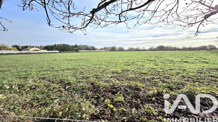 Ma-Cabane - Vente Terrain Montmorillon, 8182 m²