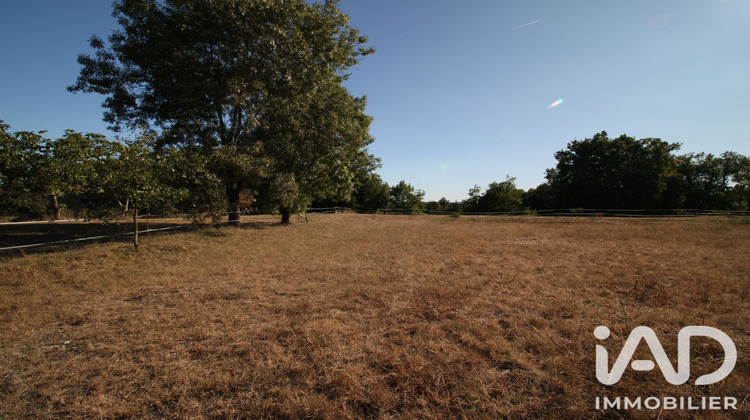 Ma-Cabane - Vente Terrain Montpezat-de-Quercy, 1017 m²
