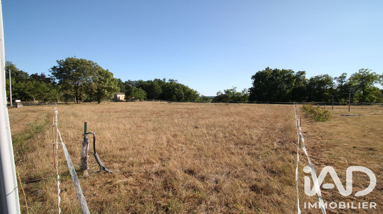 Ma-Cabane - Vente Terrain Montpezat-de-Quercy, 1017 m²