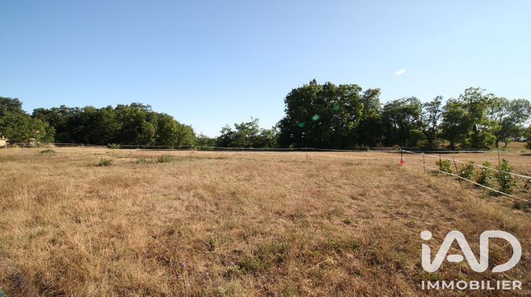 Ma-Cabane - Vente Terrain Montpezat-de-Quercy, 1017 m²