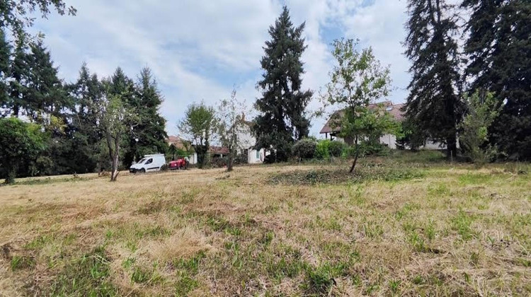 Ma-Cabane - Vente Terrain Montrond-les-Bains, 1072 m²