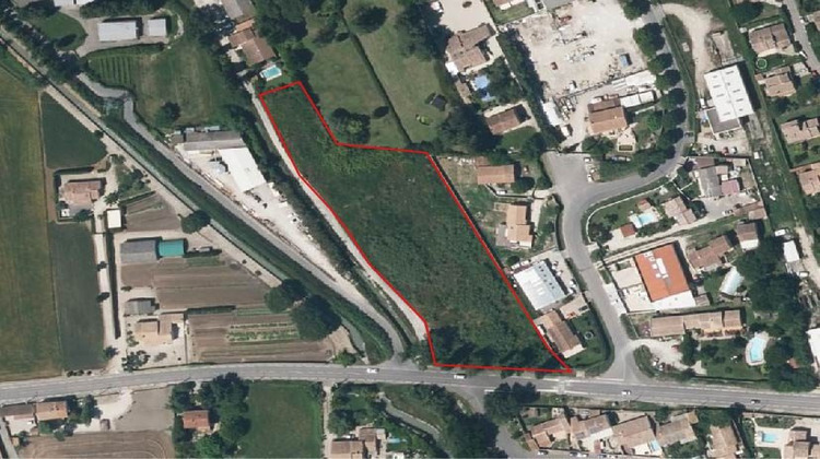 Ma-Cabane - Vente Terrain Morières-lès-Avignon, 7190 m²