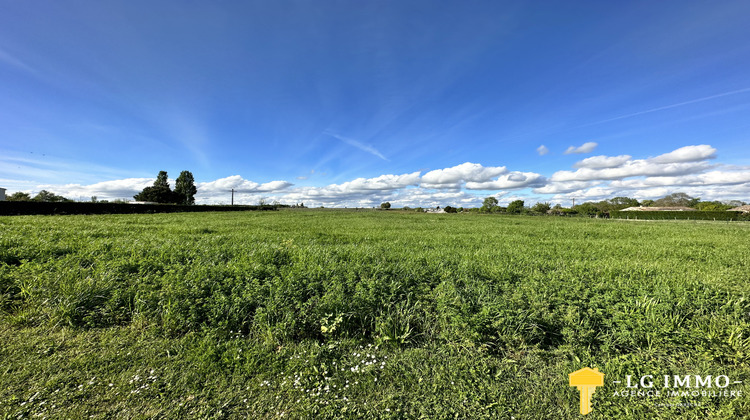 Ma-Cabane - Vente Terrain Mortagne-sur-Gironde, 2011 m²