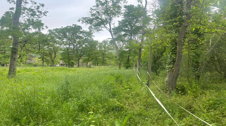 Ma-Cabane - Vente Terrain MOUSSEAUX SUR SEINE, 2465 m²