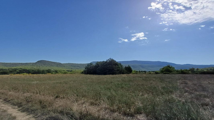 Ma-Cabane - Vente Terrain NANS LES PINS, 6633 m²
