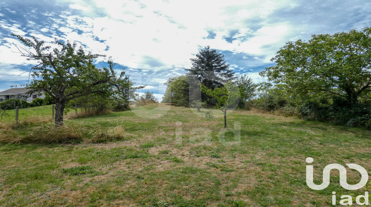 Ma-Cabane - Vente Terrain Néris-les-Bains, 1243 m²