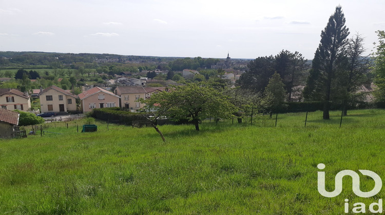 Ma-Cabane - Vente Terrain Neufchâteau, 1344 m²