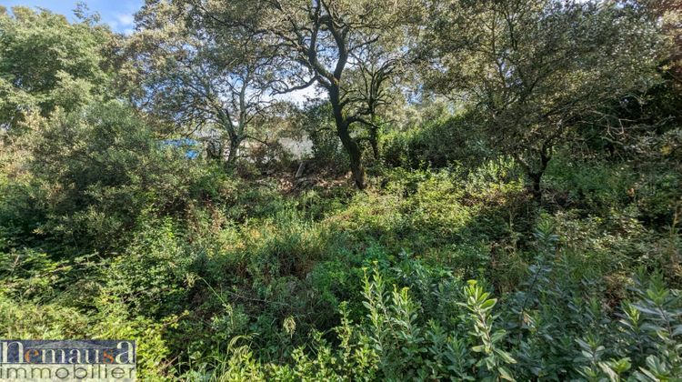 Ma-Cabane - Vente Terrain Nîmes, 3015 m²