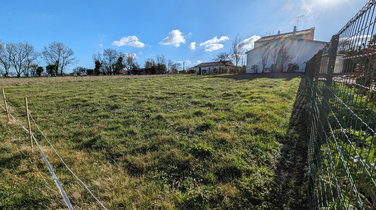 Ma-Cabane - Vente Terrain Niort, 1604 m²