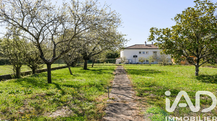 Ma-Cabane - Vente Terrain Niort, 697 m²