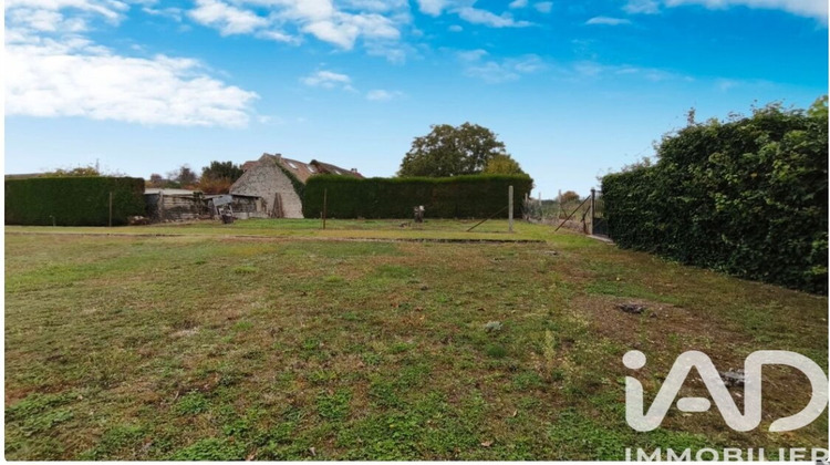 Ma-Cabane - Vente Terrain Notre-Dame-de-l'Isle, 775 m²