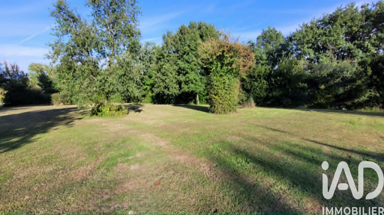 Ma-Cabane - Vente Terrain Nouaillé-Maupertuis, 1257 m²