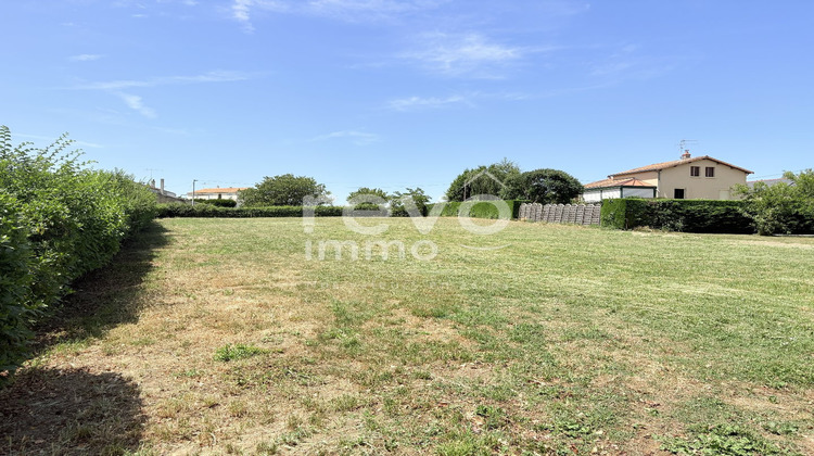 Ma-Cabane - Vente Terrain NUEIL SUR LAYON, 1600 m²