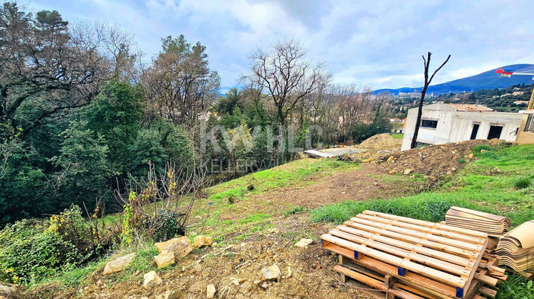 Ma-Cabane - Vente Terrain Opio, 1209 m²