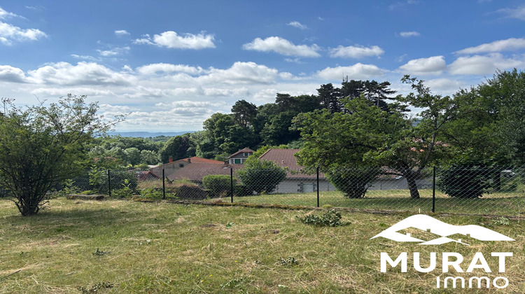 Ma-Cabane - Vente Terrain Orcines, 680 m²