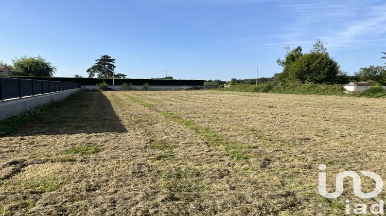 Ma-Cabane - Vente Terrain Orléat, 1802 m²