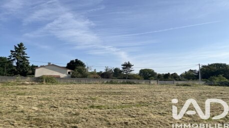 Ma-Cabane - Vente Terrain Orléat, 1858 m²