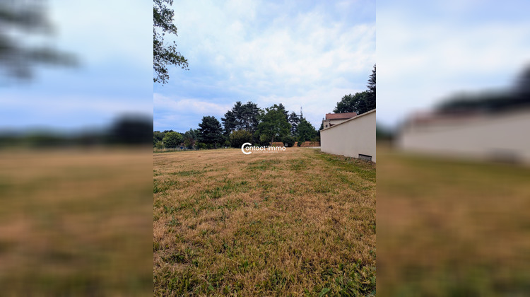 Ma-Cabane - Vente Terrain Orléat, 1435 m²