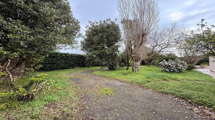 Ma-Cabane - Vente Terrain PAREMPUYRE, 650 m²