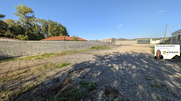 Ma-Cabane - Vente Terrain Pérignat-lès-Sarliève, 608 m²