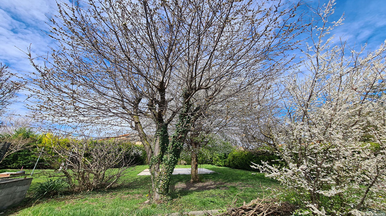 Ma-Cabane - Vente Terrain Pérignat-sur-Allier, 615 m²