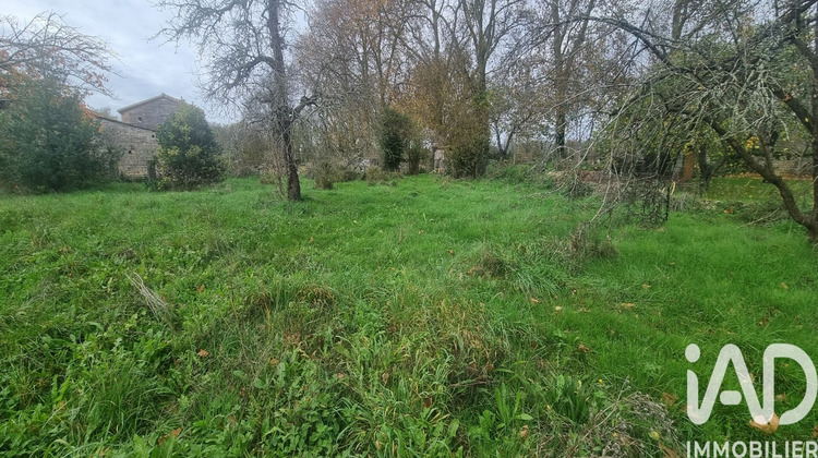 Ma-Cabane - Vente Terrain Périgné, 735 m²