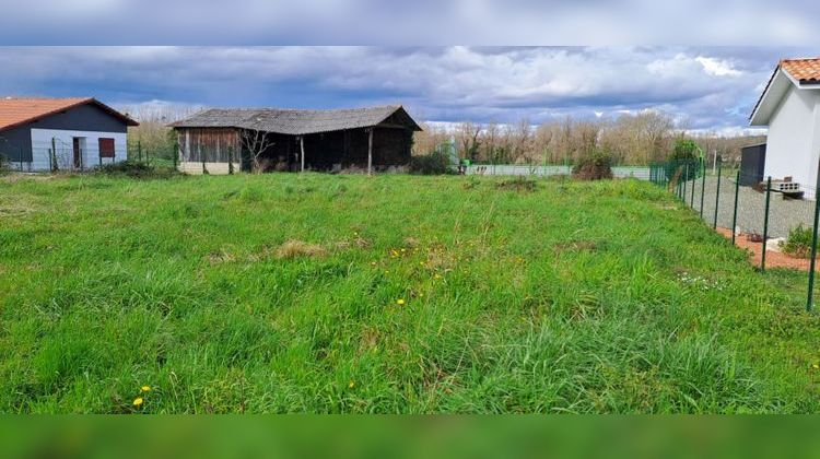 Ma-Cabane - Vente Terrain PEYREHORADE, 1018 m²