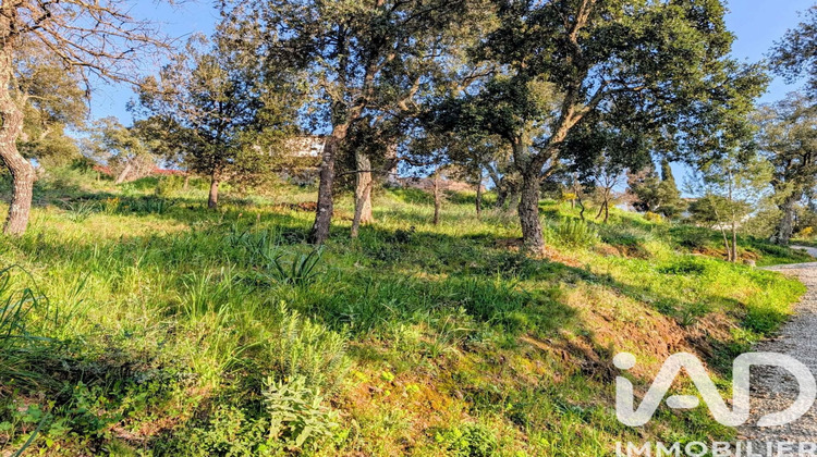 Ma-Cabane - Vente Terrain Pierrefeu-du-Var, 740 m²