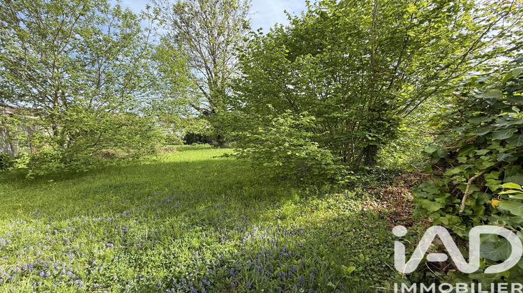 Ma-Cabane - Vente Terrain Pierrefonds, 745 m²