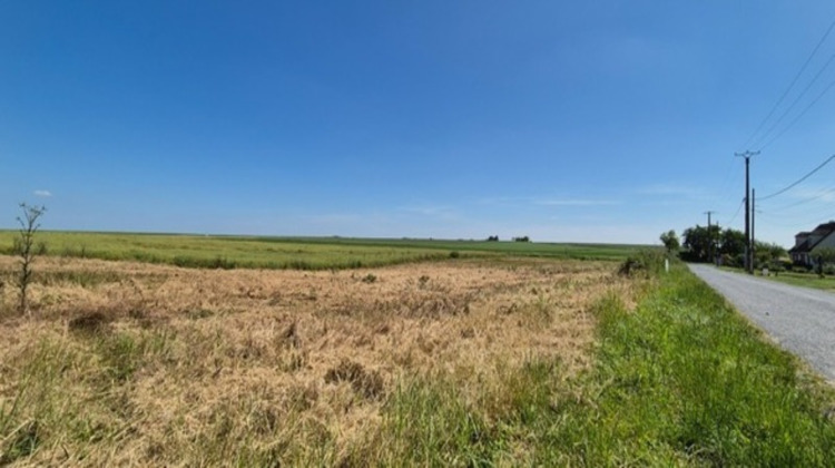 Ma-Cabane - Vente Terrain PLIVOT, 600 m²