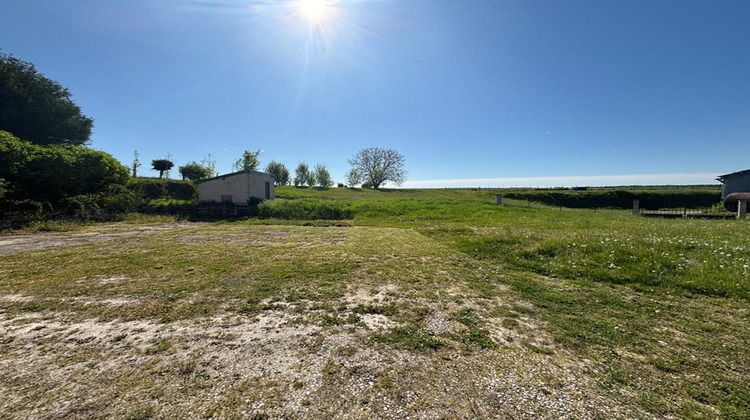 Ma-Cabane - Vente Terrain POIVRES, 1800 m²