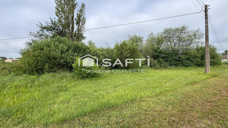 Ma-Cabane - Vente Terrain Pont-de-Poitte, 1777 m²