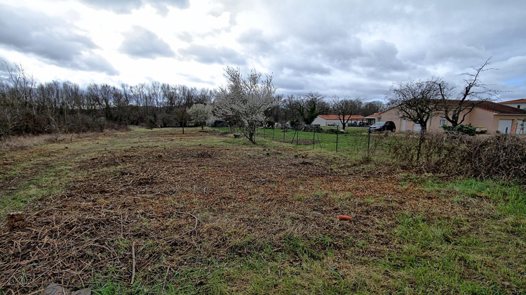 Ma-Cabane - Vente Terrain Pont-du-Château, 989 m²