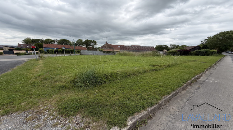 Ma-Cabane - Vente Terrain Pont-Noyelles, 530 m²
