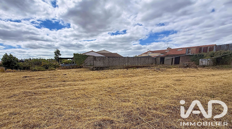 Ma-Cabane - Vente Terrain Pont-Saint-Martin, 609 m²