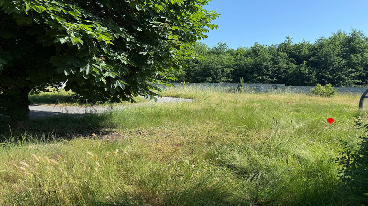 Ma-Cabane - Vente Terrain Pont-Saint-Martin, 865 m²