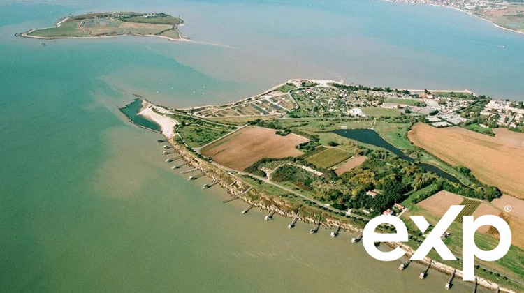 Ma-Cabane - Vente Terrain Port-des-Barques, 757 m²