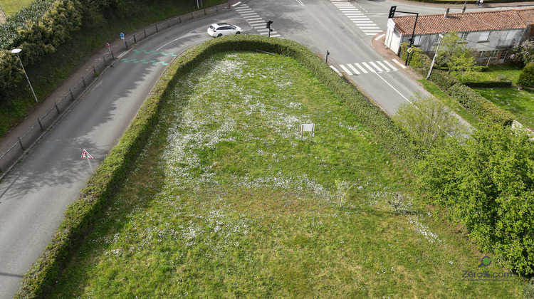 Ma-Cabane - Vente Terrain Pouzauges, 1048 m²