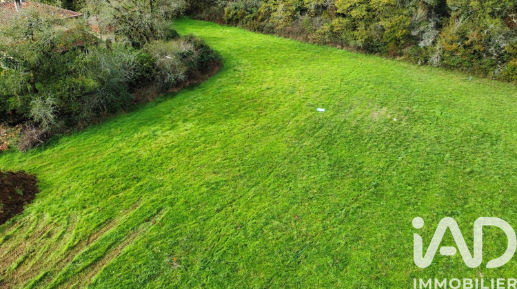 Ma-Cabane - Vente Terrain Pranzac, 1610 m²
