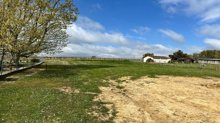 Ma-Cabane - Vente Terrain PUGNAC, 1032 m²
