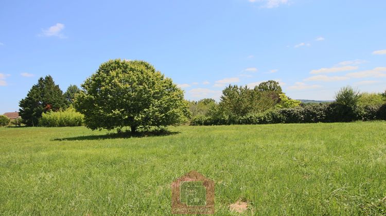 Ma-Cabane - Vente Terrain Puy-l'Évêque, 3400 m²