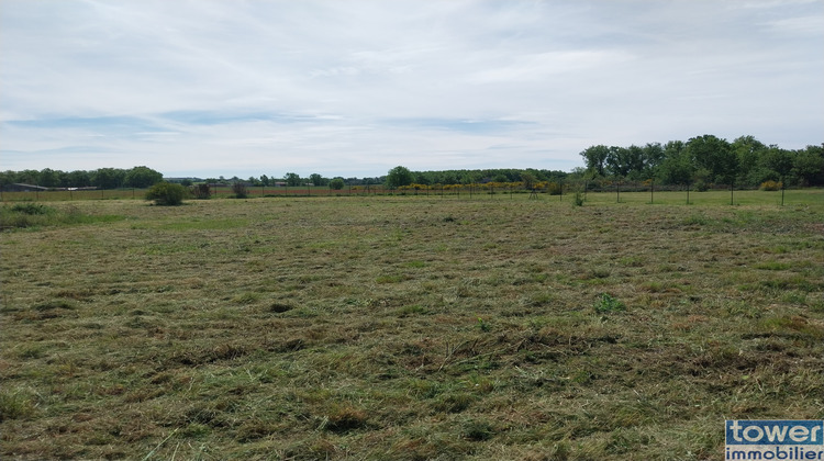 Ma-Cabane - Vente Terrain Puygaillard-de-Quercy, 1881 m²