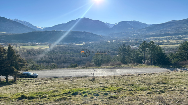 Ma-Cabane - Vente Terrain Réotier, 653 m²