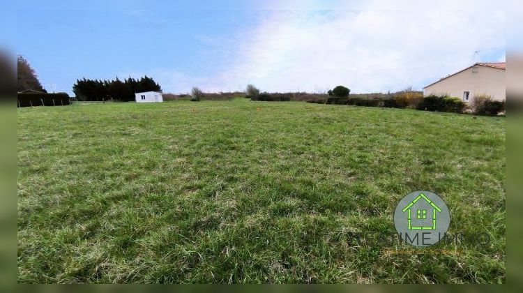 Ma-Cabane - Vente Terrain Rivières, 4070 m²