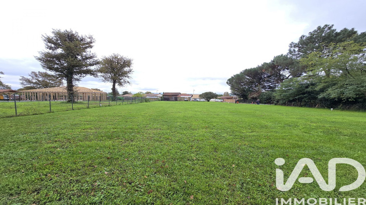 Ma-Cabane - Vente Terrain Roaillan, 710 m²