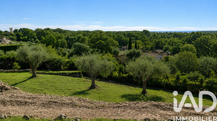 Ma-Cabane - Vente Terrain Roquefort-les-Pins, 1788 m²