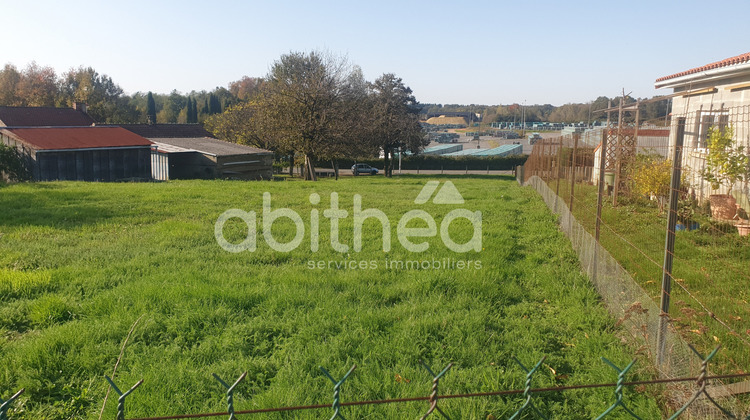 Ma-Cabane - Vente Terrain Roumazières-Loubert, 8738 m²