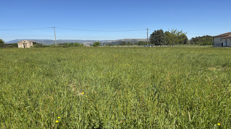 Ma-Cabane - Vente Terrain Saint-Étienne-de-Fontbellon, 885 m²