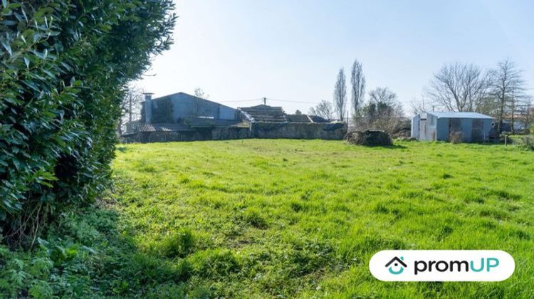 Ma-Cabane - Vente Terrain Saint-Étienne-de-Mer-Morte, 817 m²