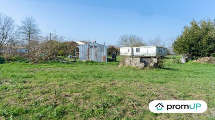 Ma-Cabane - Vente Terrain Saint-Étienne-de-Mer-Morte, 817 m²